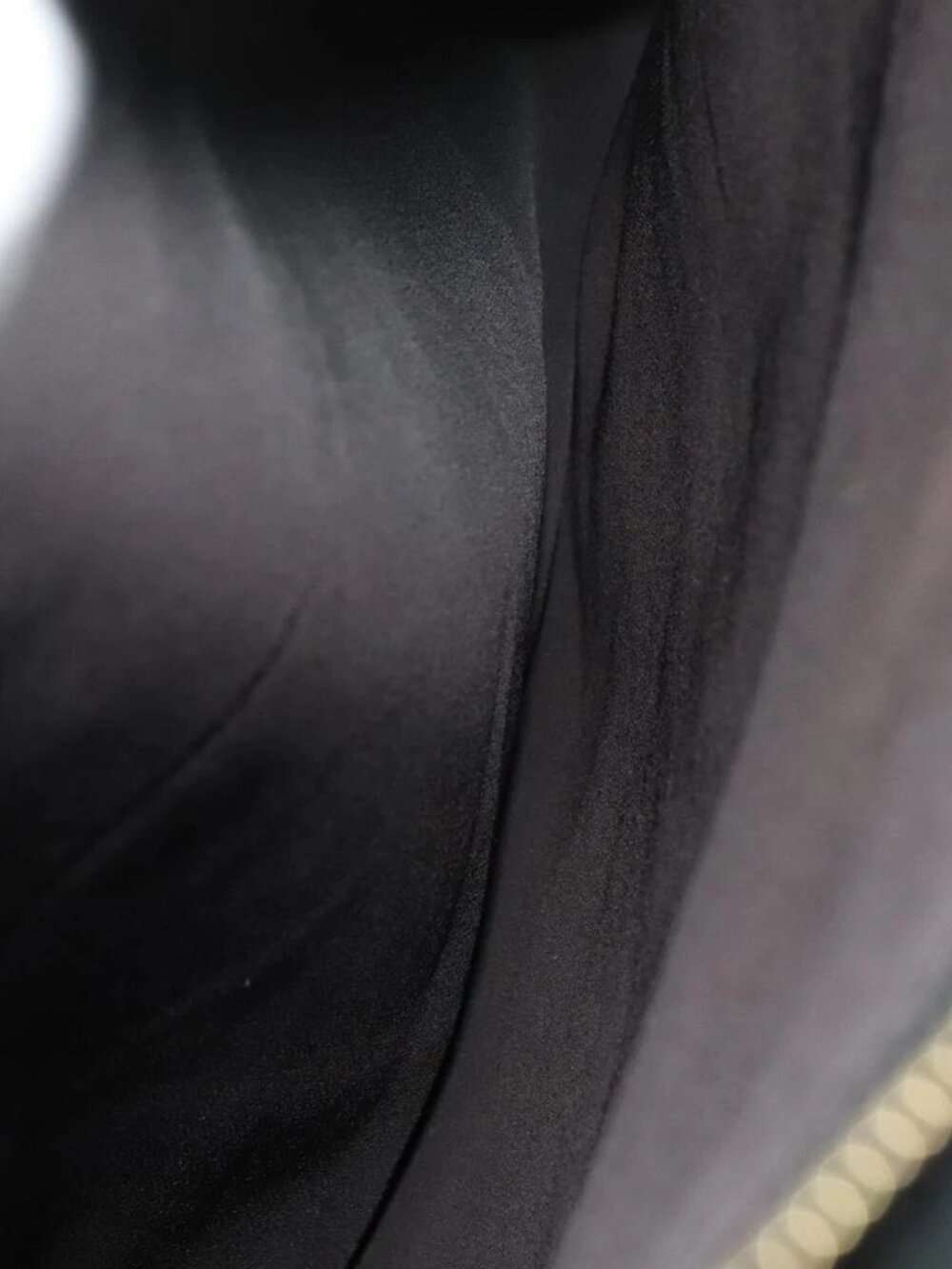 BURBERRY Shoulder Bag Leather Black Gold - Picture 12 of 16